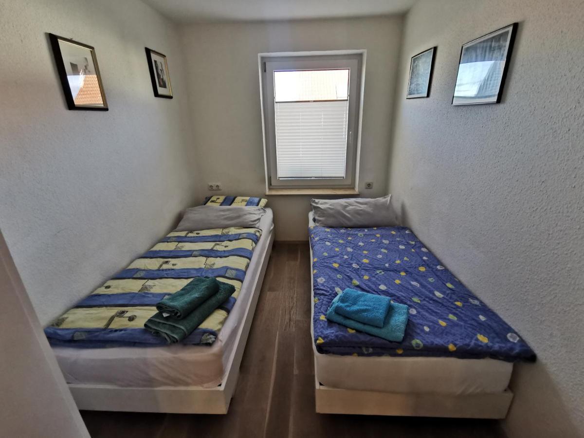 Ferienwohnung Und Pension Guertler ヴェルダウ エクステリア 写真